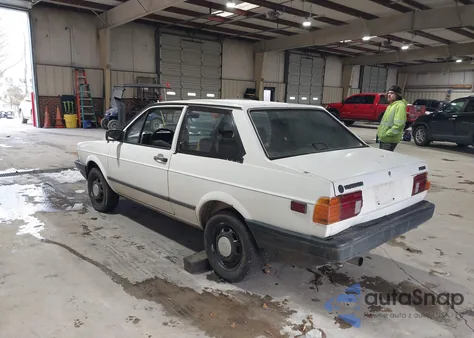 1988 Volkswagen Fox z USA, uszkodzony, nr VIN 9BWBA030XJP091052